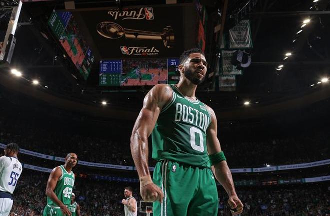 推向國際視 推向國際視